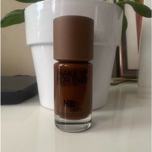 MAKE UP FOR EVER - HD SKIN FOUNDATION